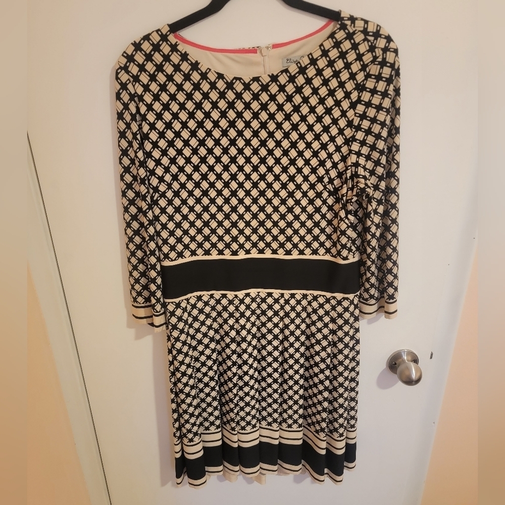 Eliza J Dress Womens size 10 Pleated Black Cream Academia Maximalist Half Sleeve